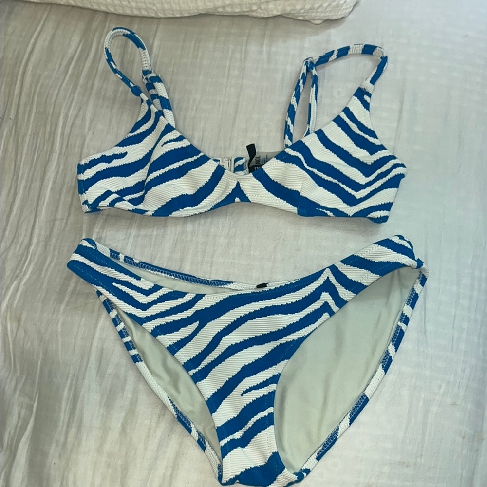 Triangl bikini Blue and White zebra